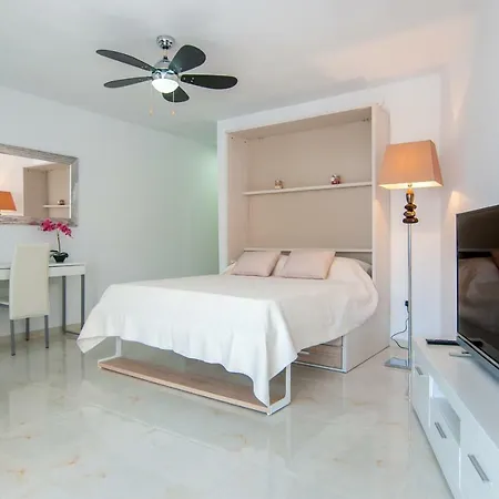 Parque Santiago I Apartment